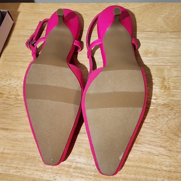 NIB Hot Pink Kitten Sling Back heel with sparkly buckle on top Size 9M EU 40.5 - Picture 12 of 13